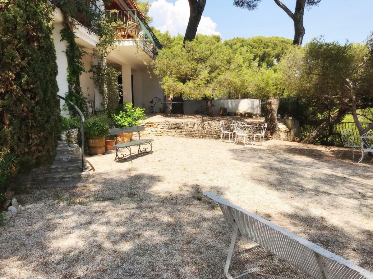 Roc'Canaille Cassis Exterior photo